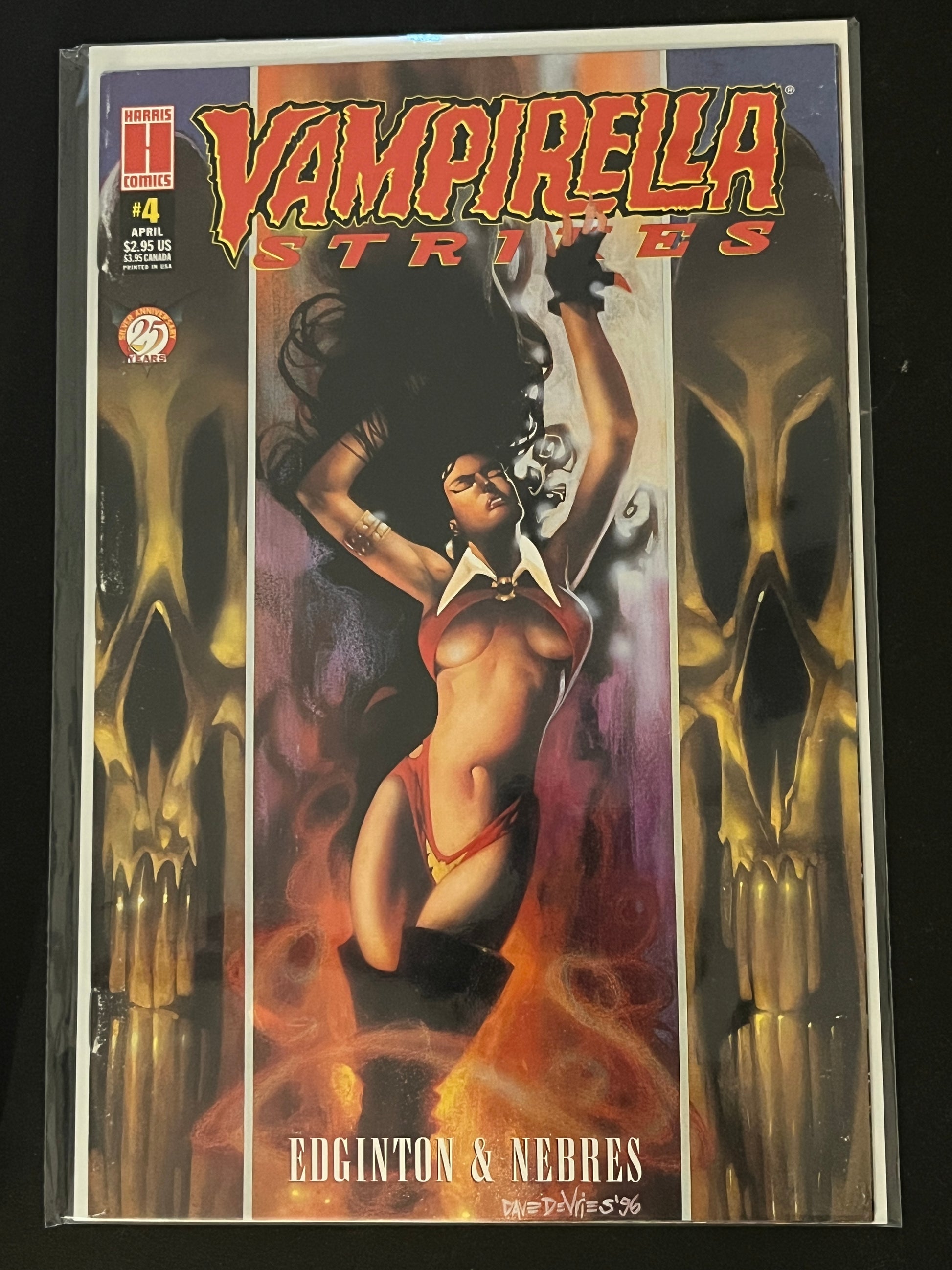 Vampirella strikes 4 High Grade